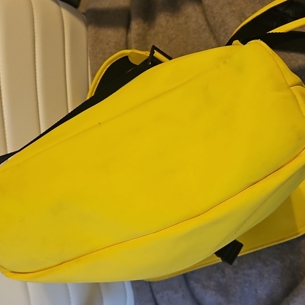 Hunter Medium Backpack - image 6